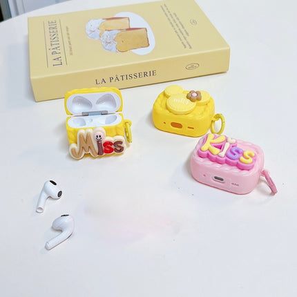 Love Embossed Pattern Case for Airpod Pro 2