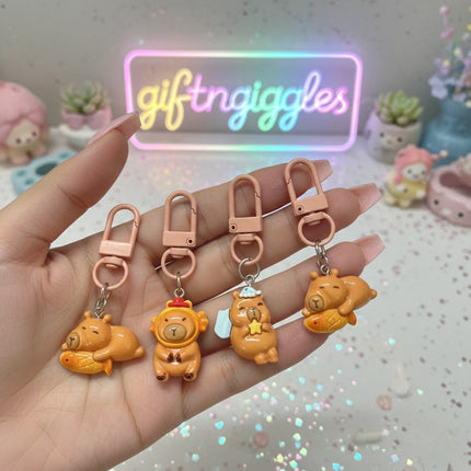 Capybara Zip/Bag Charm