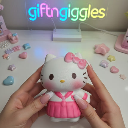 Hello Kitty Squishy