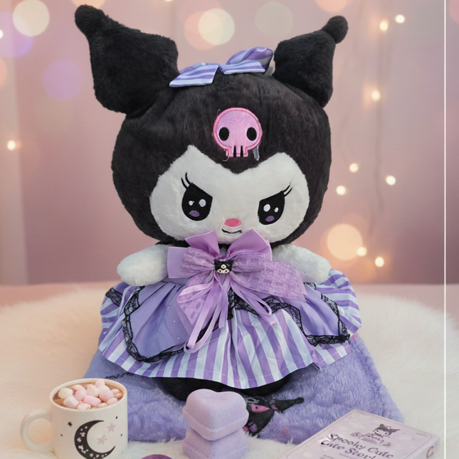 Big Kuromi plushy toy with blanket - soft & furry