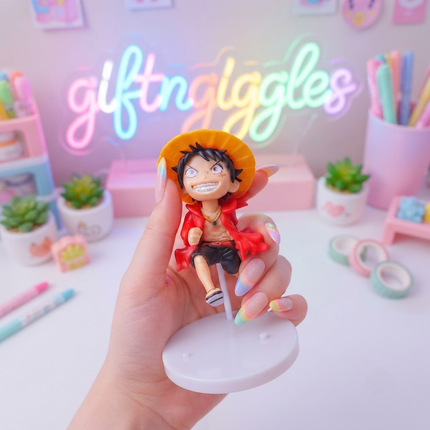 🌟 Monkey D. Luffy "One Piece" Action Figure Collection – GiftnGiggles! 👒🏴‍☠️✨