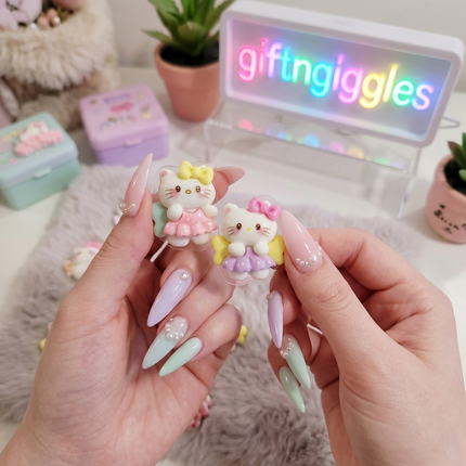 🎀 Hello Kitty 3D Flatback Resins Stick Ons - Kawaii Decoden Charms 🎀 (1Pair )