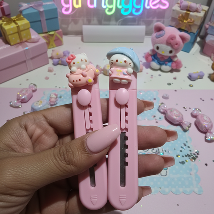 Hello Kitty Cutter