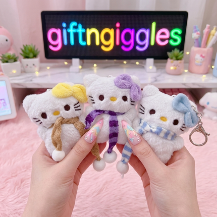 Adorable Hello Kitty Plush Charm with Scarf – Keychain for Bags 🎒🧶💫